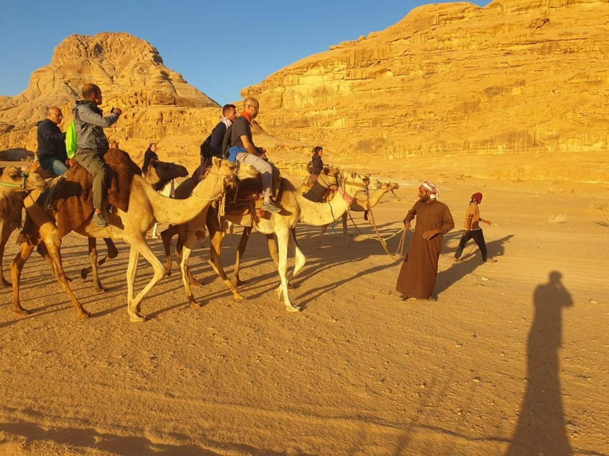 غرووب وادي رم Wadi Rum Exterior foto