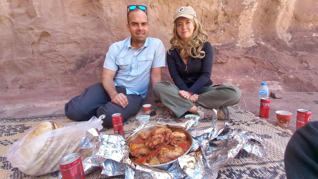 غرووب وادي رم Wadi Rum Exterior foto