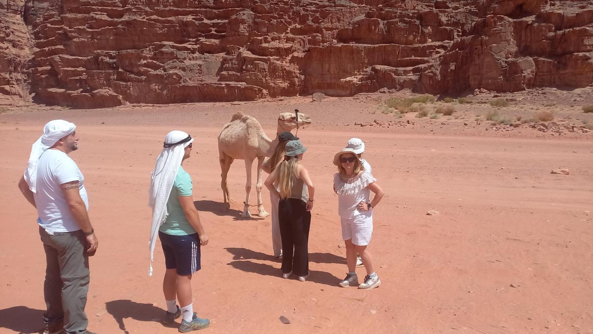 غرووب وادي رم Wadi Rum Exterior foto